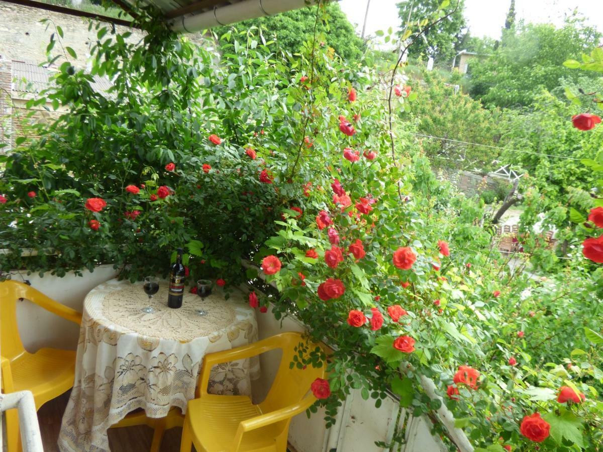 Hotel Nato & Lado à Sighnaghi Extérieur photo